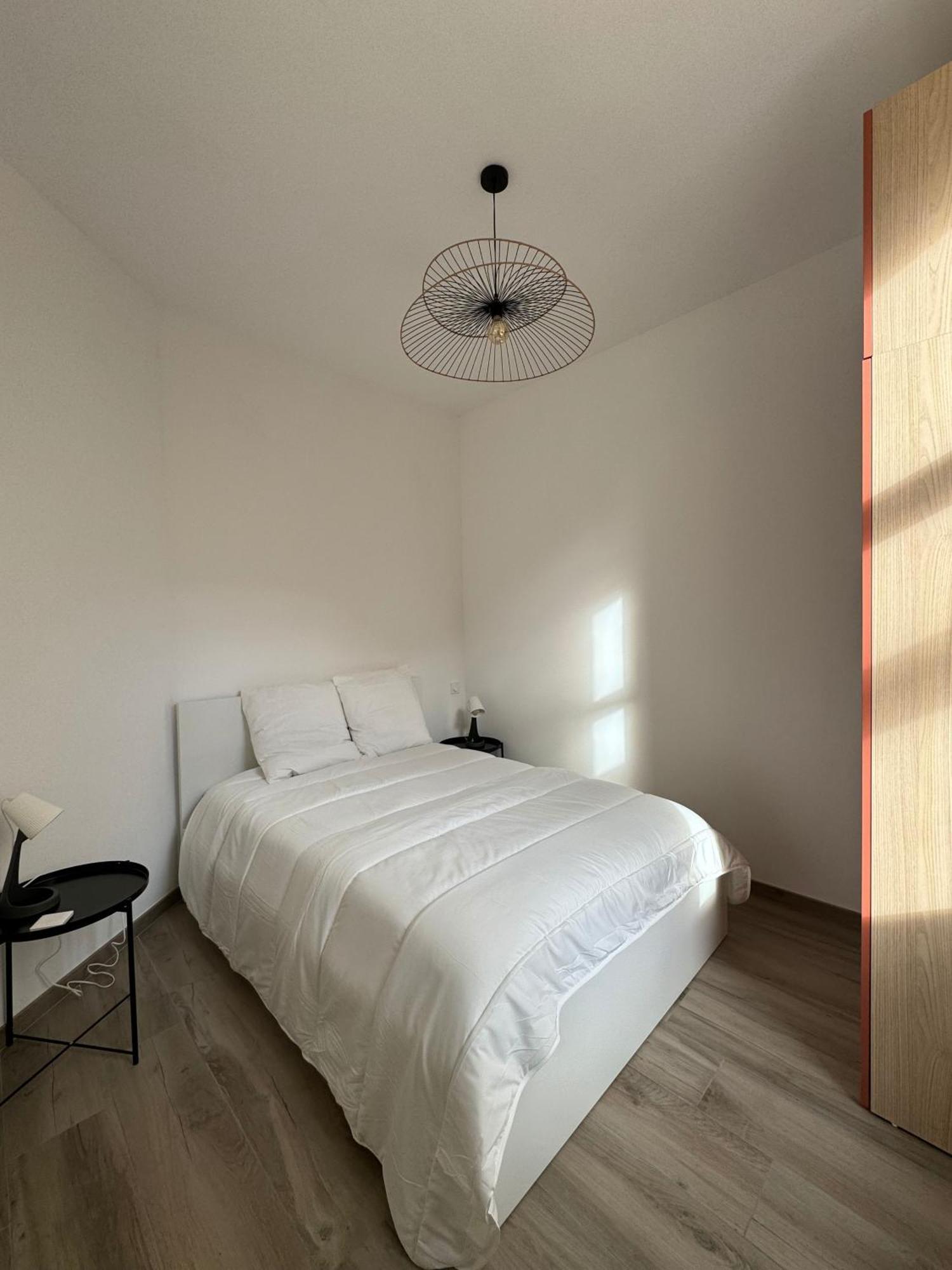 Appartement Secteur Gare Et Place De La Comedie, Wifi & Climatisation Montpellier Kültér fotó