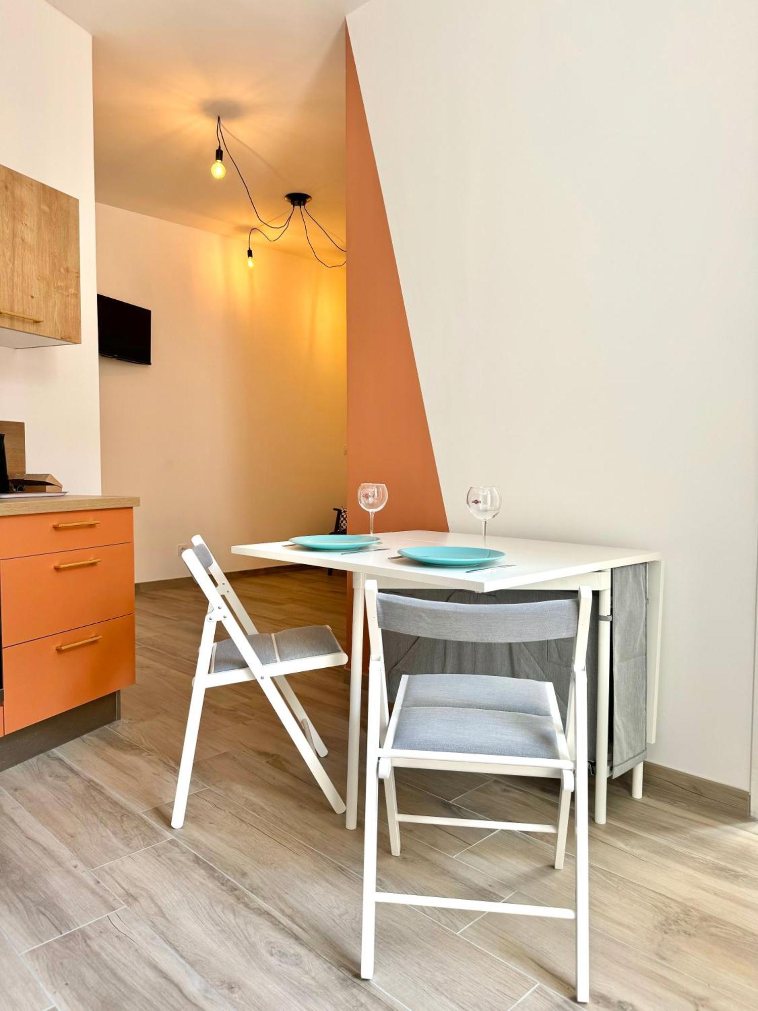 Appartement Secteur Gare Et Place De La Comedie, Wifi & Climatisation Montpellier Kültér fotó